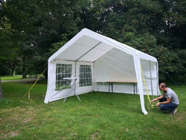 Feestje??? Partytent 4x4 meter, Ophalen, Zo goed als nieuw, Feestartikel, Verjaardag