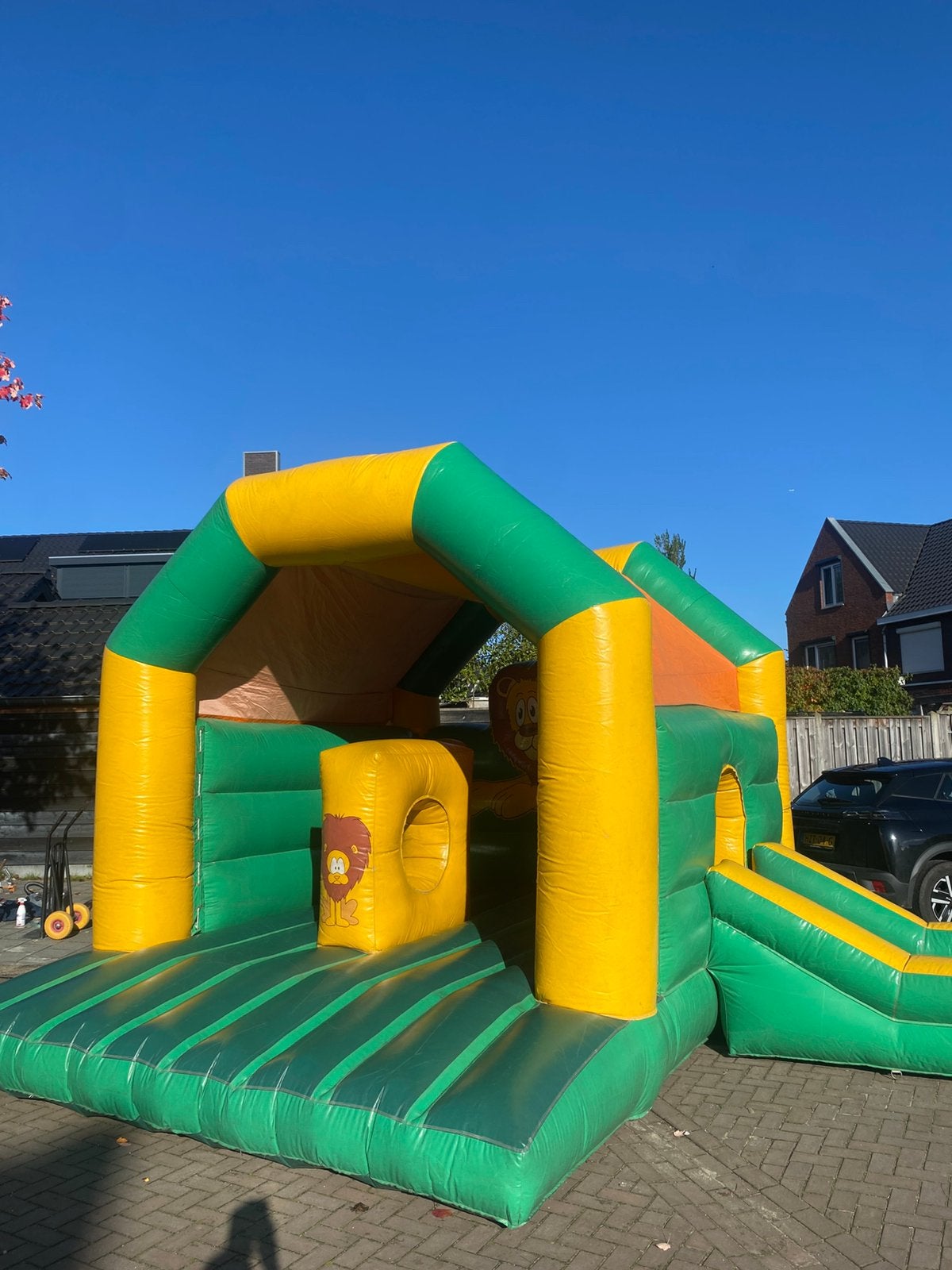 Springkussen te koop inclusief certificaat, Ophalen, Gebruikt