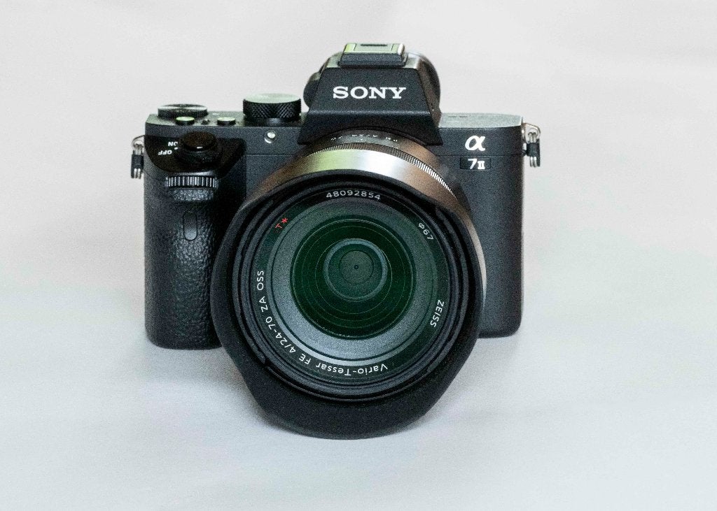 Foto 5 van Sony A7 II + Zeiss 24-70mm F4 + Battery Kit | ALS NIEUW