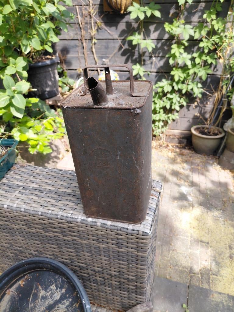 Petroleum  kan, Ophalen of Verzenden