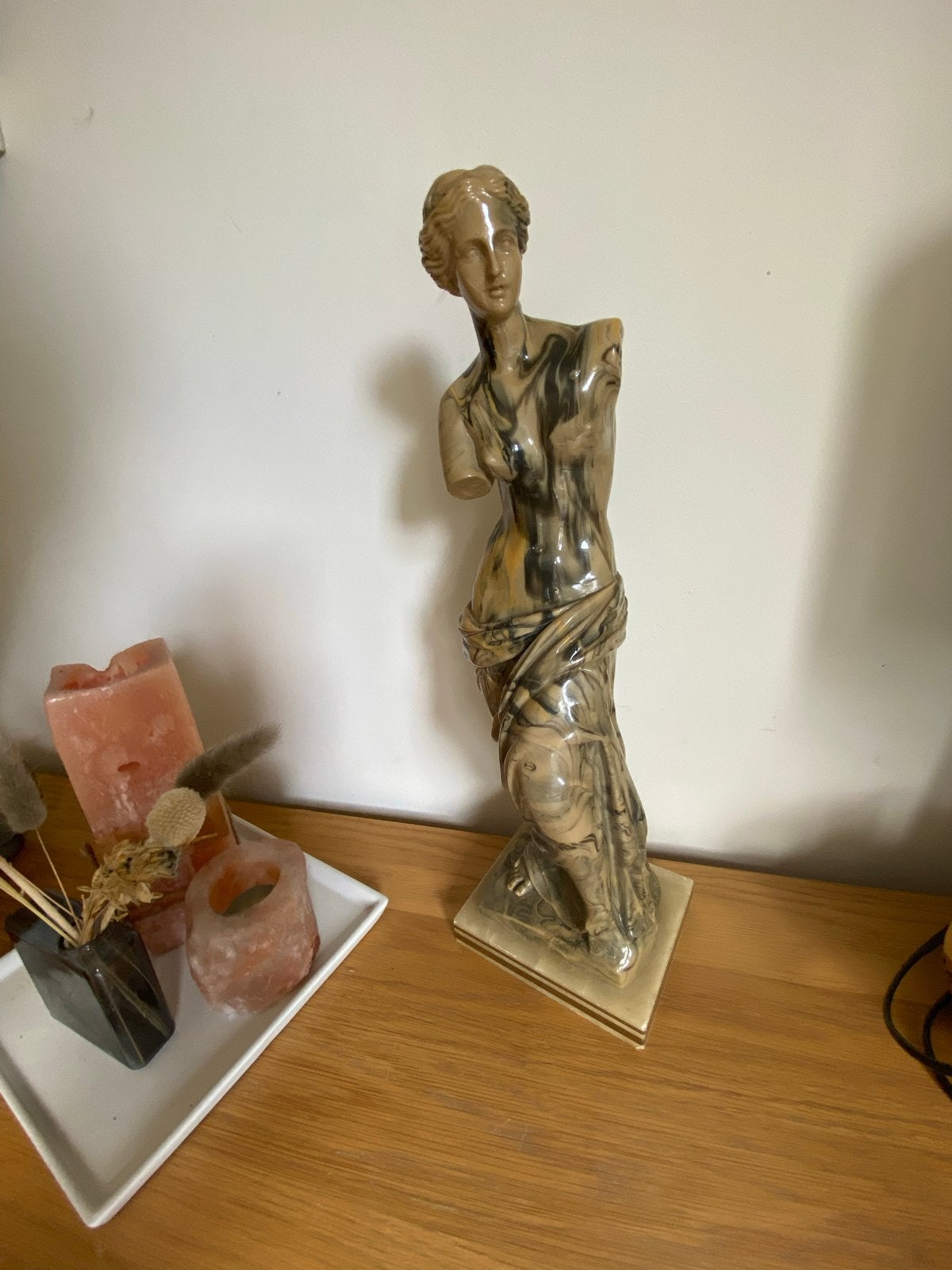 Venus de Milo beeld - Klassiek decoratief beeld, Antiek en Kunst, Ophalen, 20 - 50 cm, Beeld, Meerkleurig