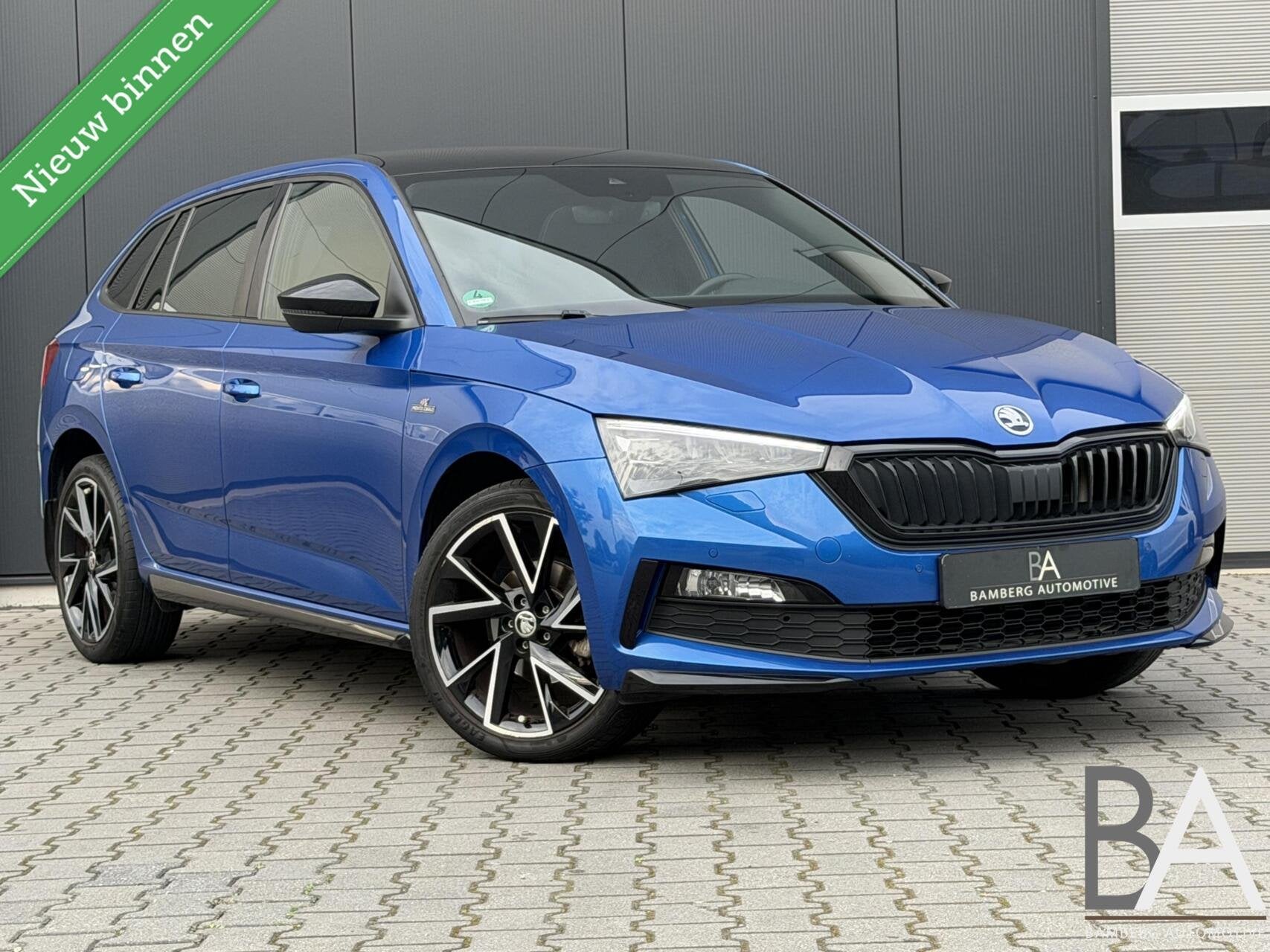 Skoda Scala 1.0 TSI DSG Monte Carlo Pano|carplay|trekhaak, Auto's, Dealer onderhouden, Gebruikt, Zwart, 1232 kg