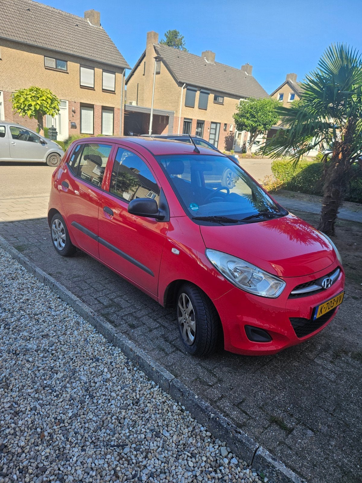 Hyundai i10 1.1 I 5DR 2012 Rood, 4 cilinders, 400 kg, Handgeschakeld, Particulier