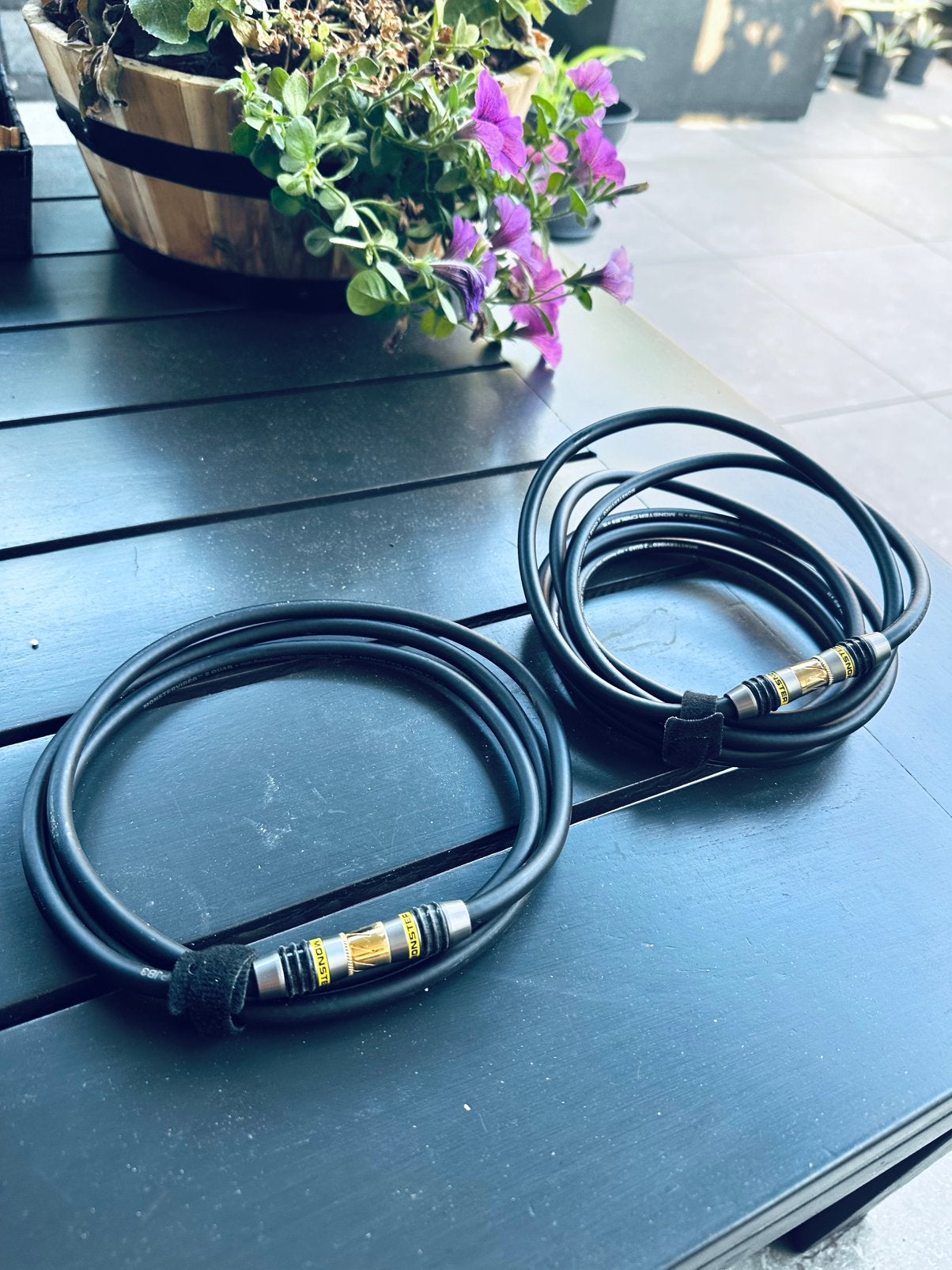 Monster High Resolutie TV Video Kabel - 1,5m + 3m, Ophalen of Verzenden, Zo goed als nieuw, 2 tot 5 meter, Tv-kabel