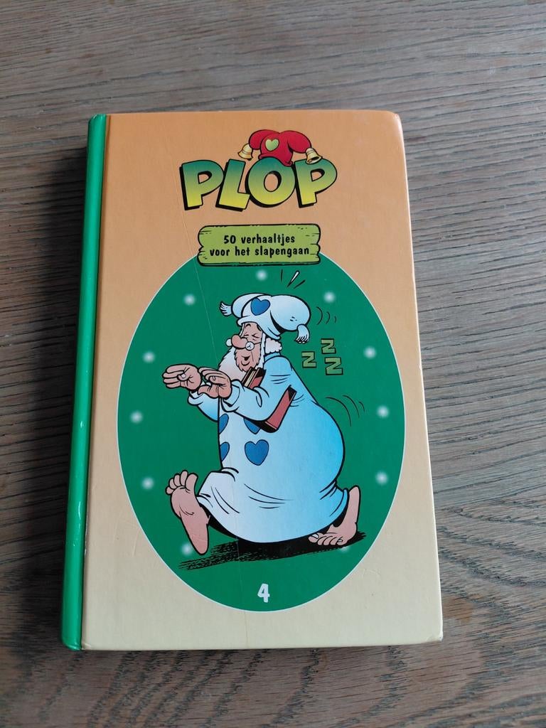 Kabouter Plop - 50 verhaaltjes voor het slapengaan boek., Gelezen, D. Verbiest, Fictie algemeen, Ophalen of Verzenden