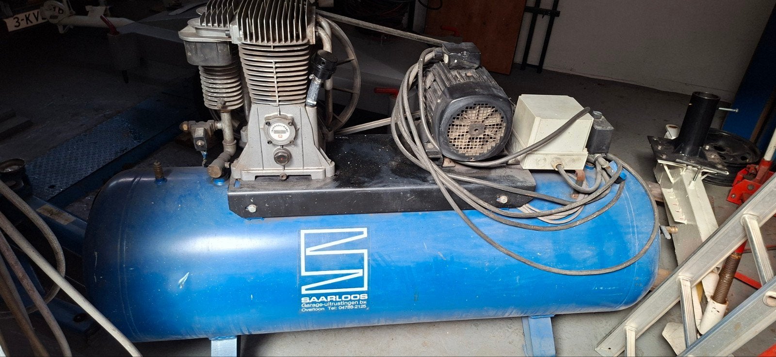 Gebruikte Saarloos Compressor 380v, 100 liter of meer, Ophalen, Gebruikt