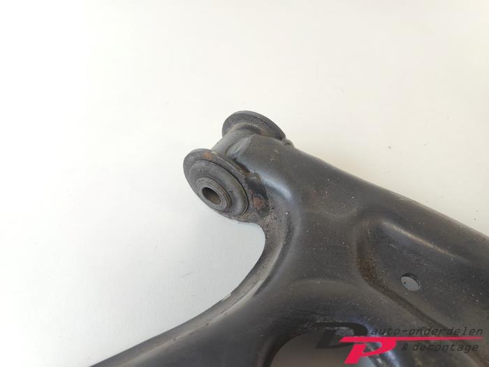 Draagarm rechts-voor van een Seat Ibiza, Gebruikt, -, -, Ophalen of Verzenden
