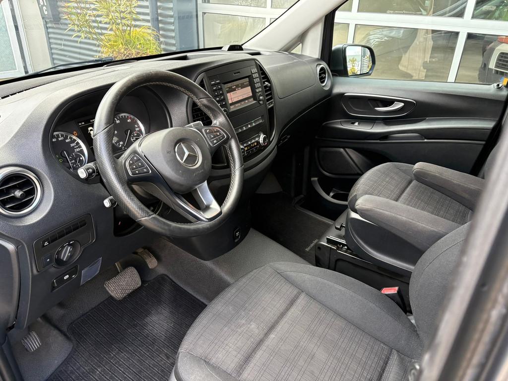 Mercedes-Benz Vito 114 CDI Lang Xenon Navigatie, Automaat, Euro 5, Zwart, 4 cilinders