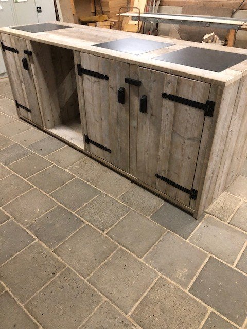 te koop buitenkeuken van gebr steigerhout, Ophalen, Nieuw, Houtskool