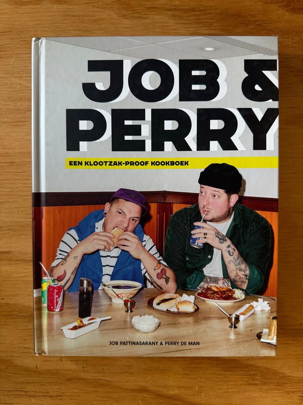 Job & Perry: Een Klootzak-Proof Kookboek - Zo goed als nieuw, Ophalen of Verzenden, Zo goed als nieuw