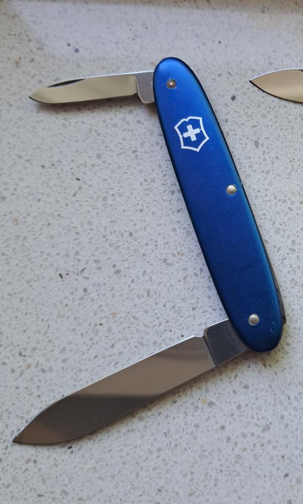 Victorinox excelsior alox blauw mes zakmes, Ophalen of Verzenden, Zo goed als nieuw