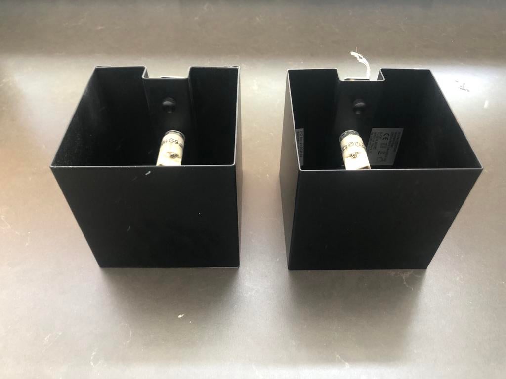 2x Kwantum wandlampjes Sispe - zwart, modern, Ophalen of Verzenden, Zo goed als nieuw, Metaal