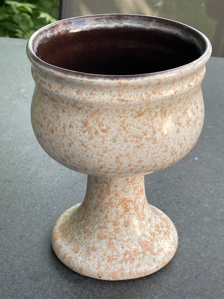 Vintage: Bloempot op voet/ kelk Strehla GDR 20cm, Ophalen of Verzenden