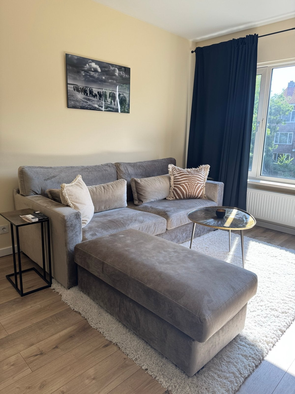 Zitmaxx bank met hocker - Zo goed als nieuw, Huis en Inrichting, Banken | Bankstellen, Zo goed als nieuw, Rechte bank, Driepersoons