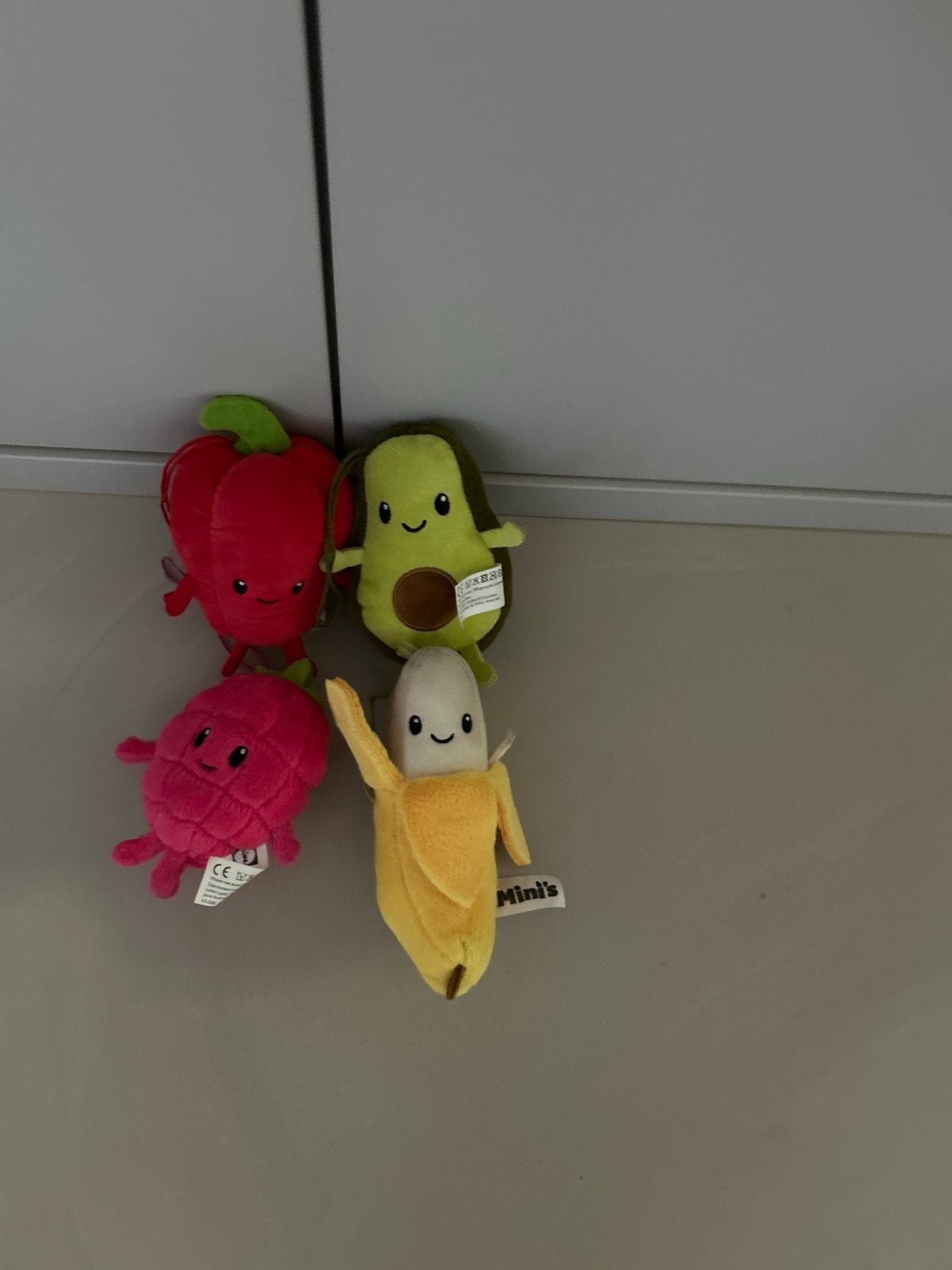 Mini's knuffels: paprika, avocado, framboos en banaan, Gebruikt, Overige merken, Overige typen, Ophalen of Verzenden