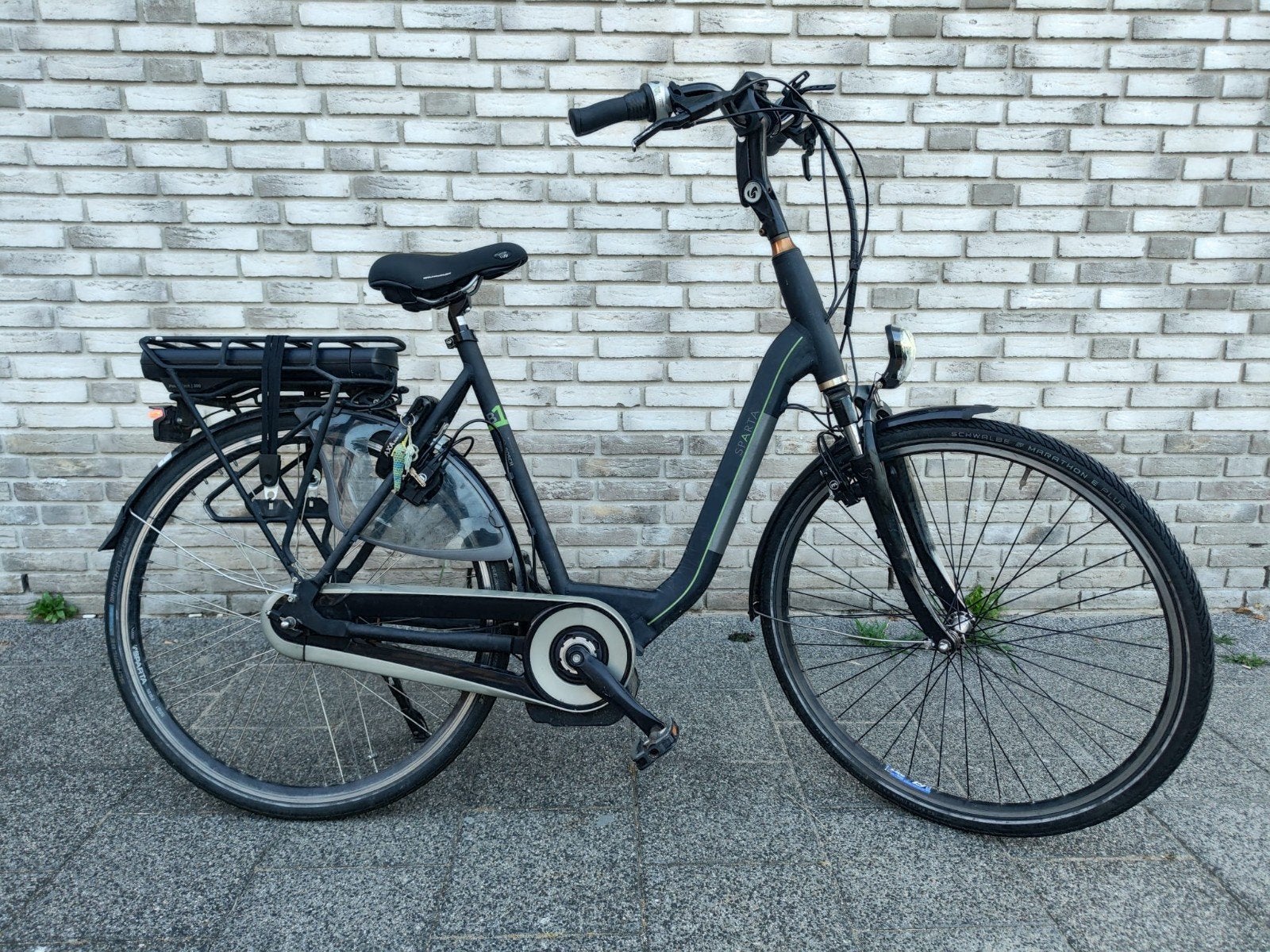 Sparta B1 Bosch middenmotor., Fietsen en Brommers, Elektrische fietsen, Ophalen, Sparta, Zo goed als nieuw, 50 km per accu of meer