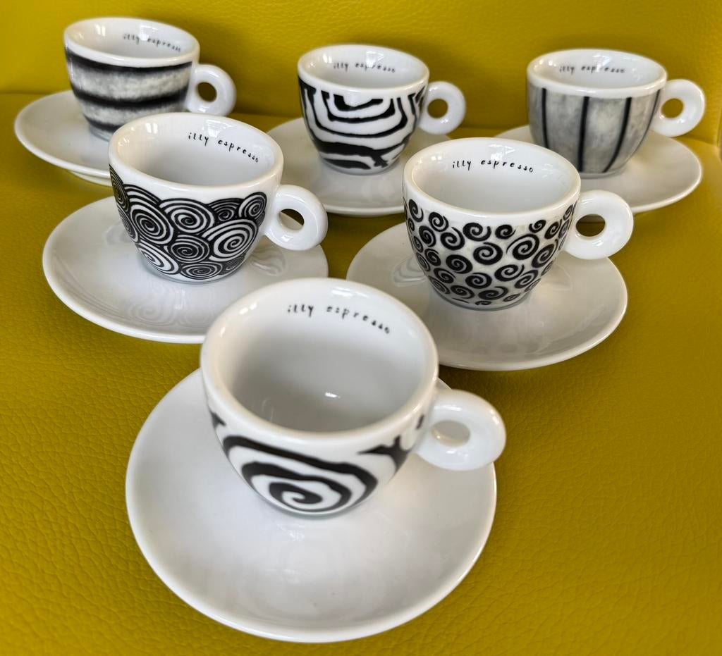 6 illy Collection espresso kopjes Spirali Pietrobelli 1995, Huis en Inrichting, Keuken | Servies, Nieuw, Ophalen of Verzenden