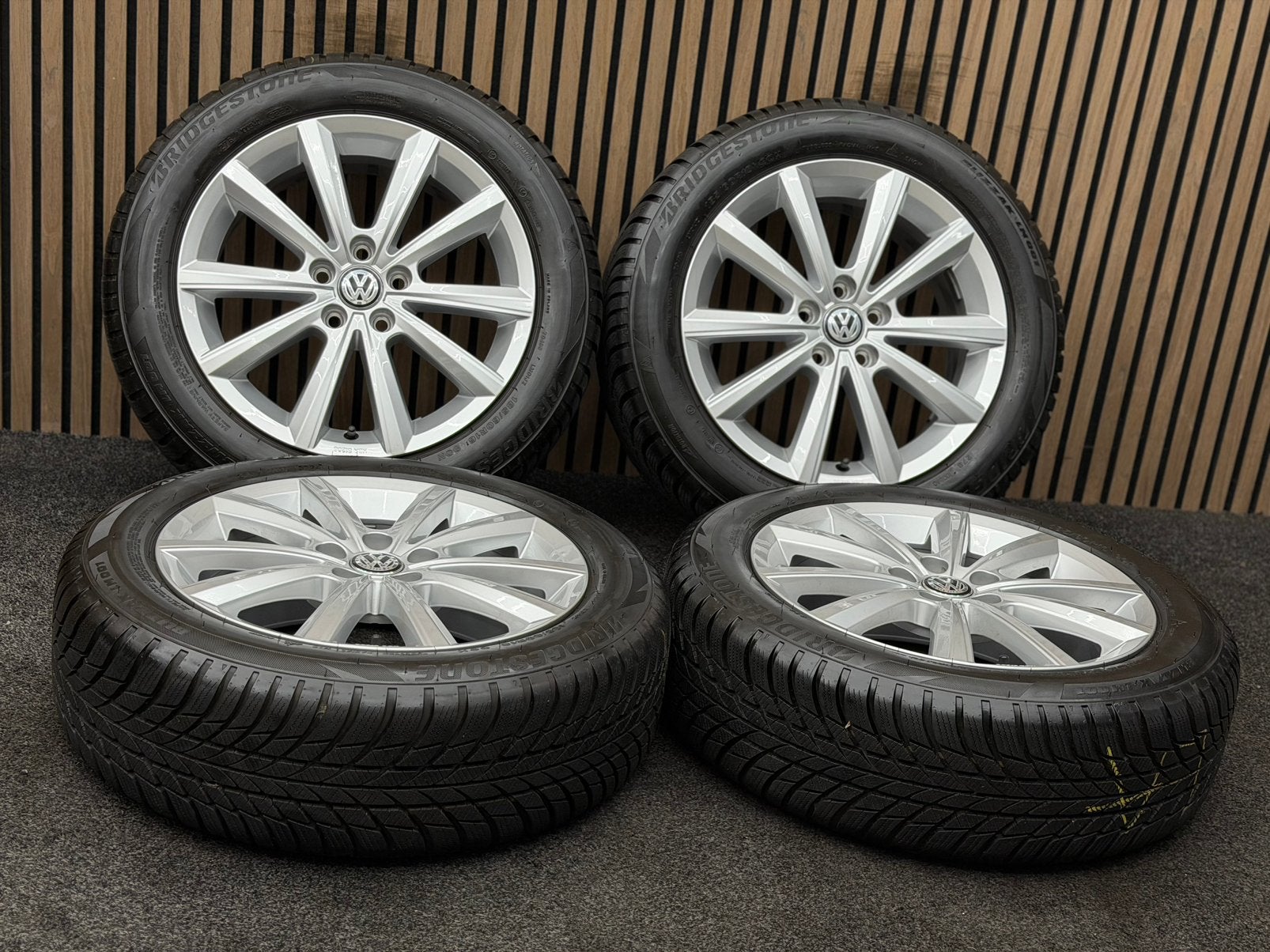 ZGAN! Originele 16 inch VW Polo Merano 5x100 Bridgestone ‘24, Ophalen, 16 inch, ., Banden en Velgen