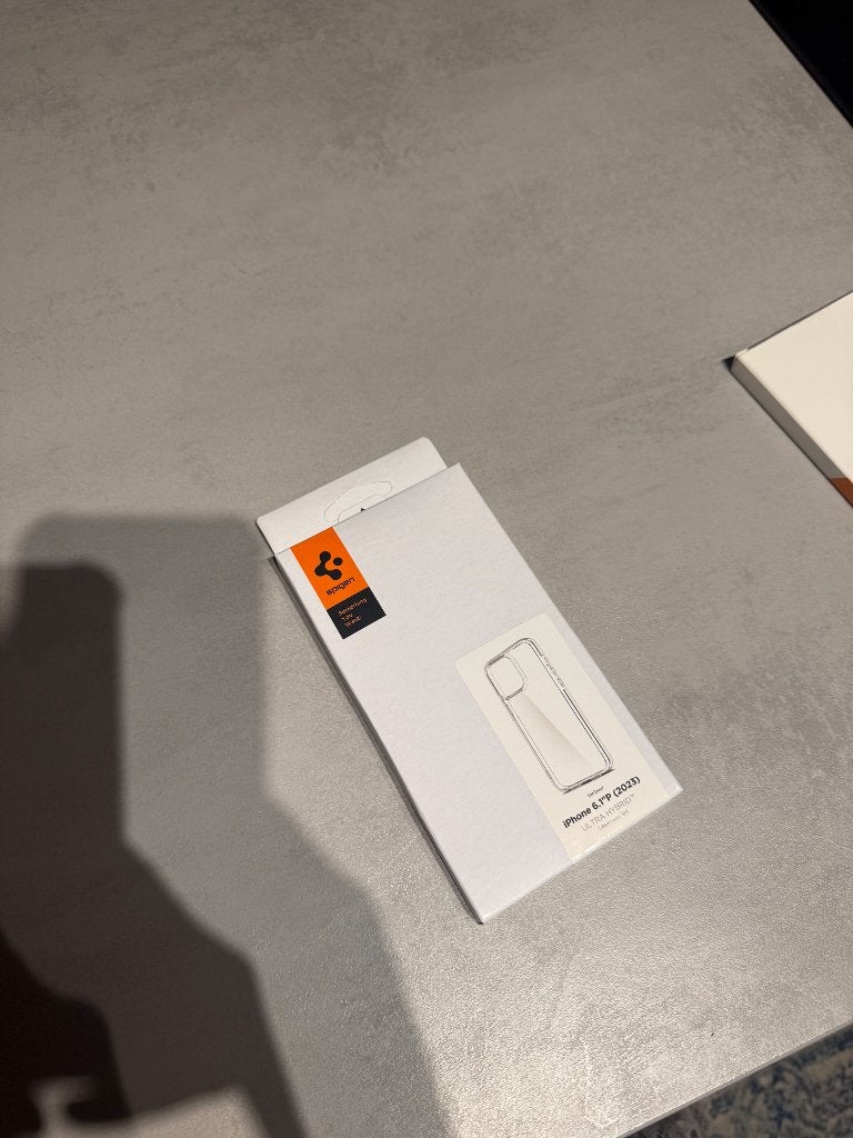 iPhone 6.1 case, Schokbestendig, Frontje of Cover, Nieuw, Spigen