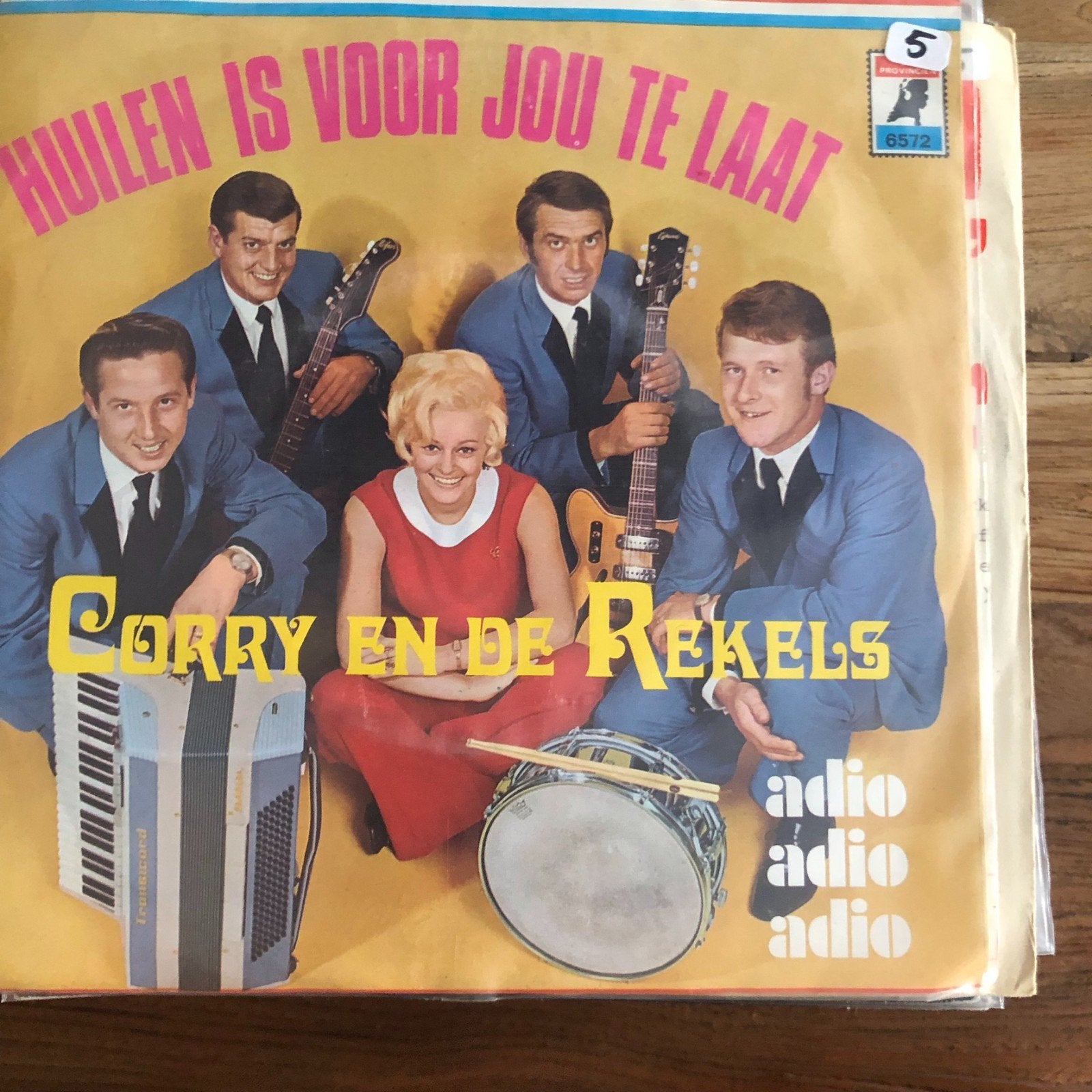 Corry en de Rekels - Huilen is voor jou te laat (Single), Ophalen of Verzenden, Gebruikt, 7 inch, Nederlandstalig