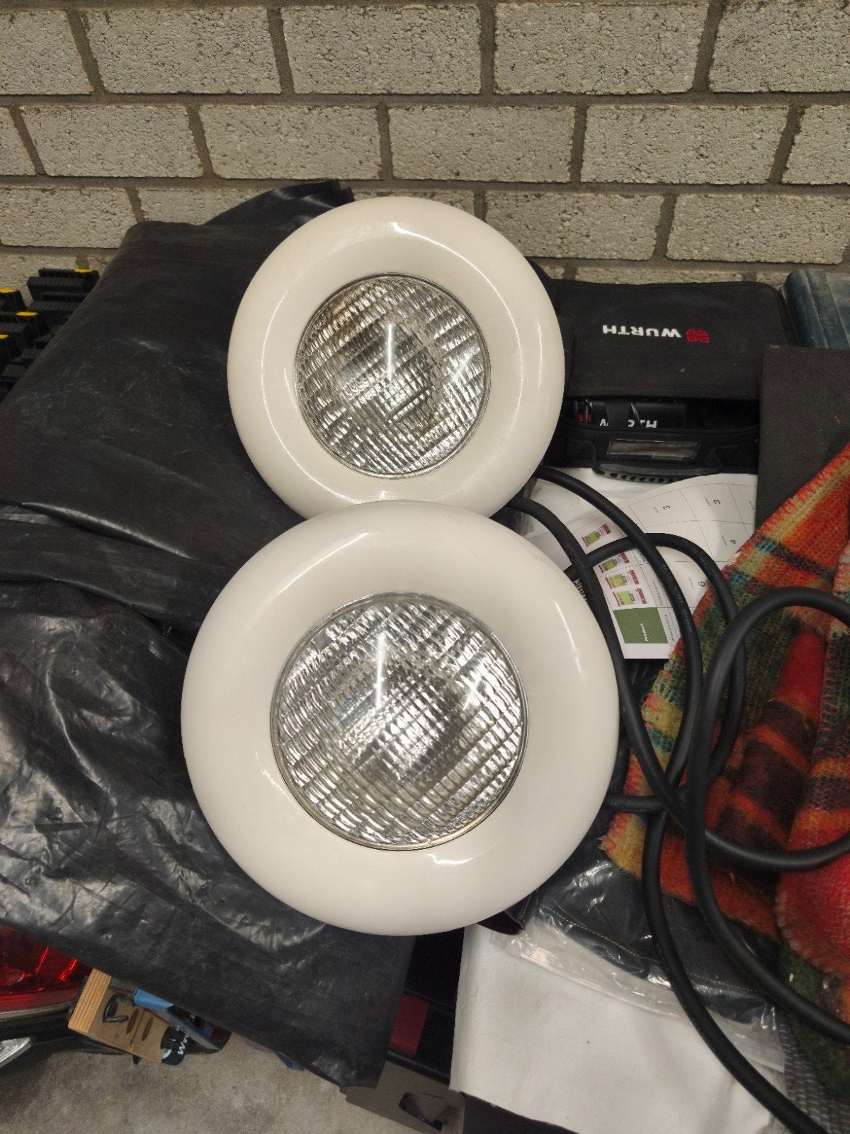 2x zwembadlamp met armatuur 12V/300W - Wit