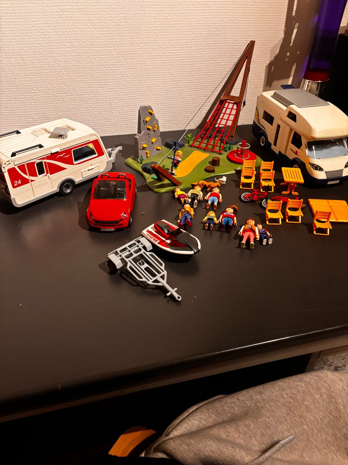 Playmobil vakantie set: campers, auto, boot, speeltuin en me, Ophalen, Zo goed als nieuw, Jongen of Meisje