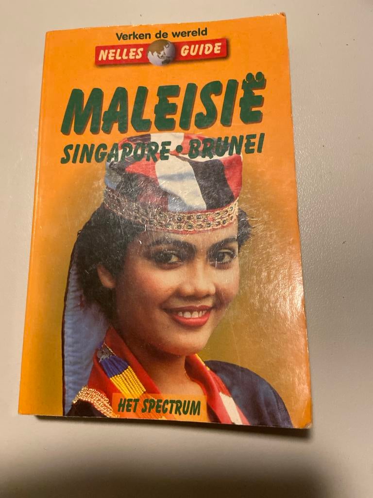 Nelles Guide Maleisië, Singapore, Brunei - Reisgids, Boeken, Reisgidsen, Gelezen, Reisgids of -boek, Azië, Overige merken, Ophalen of Verzenden
