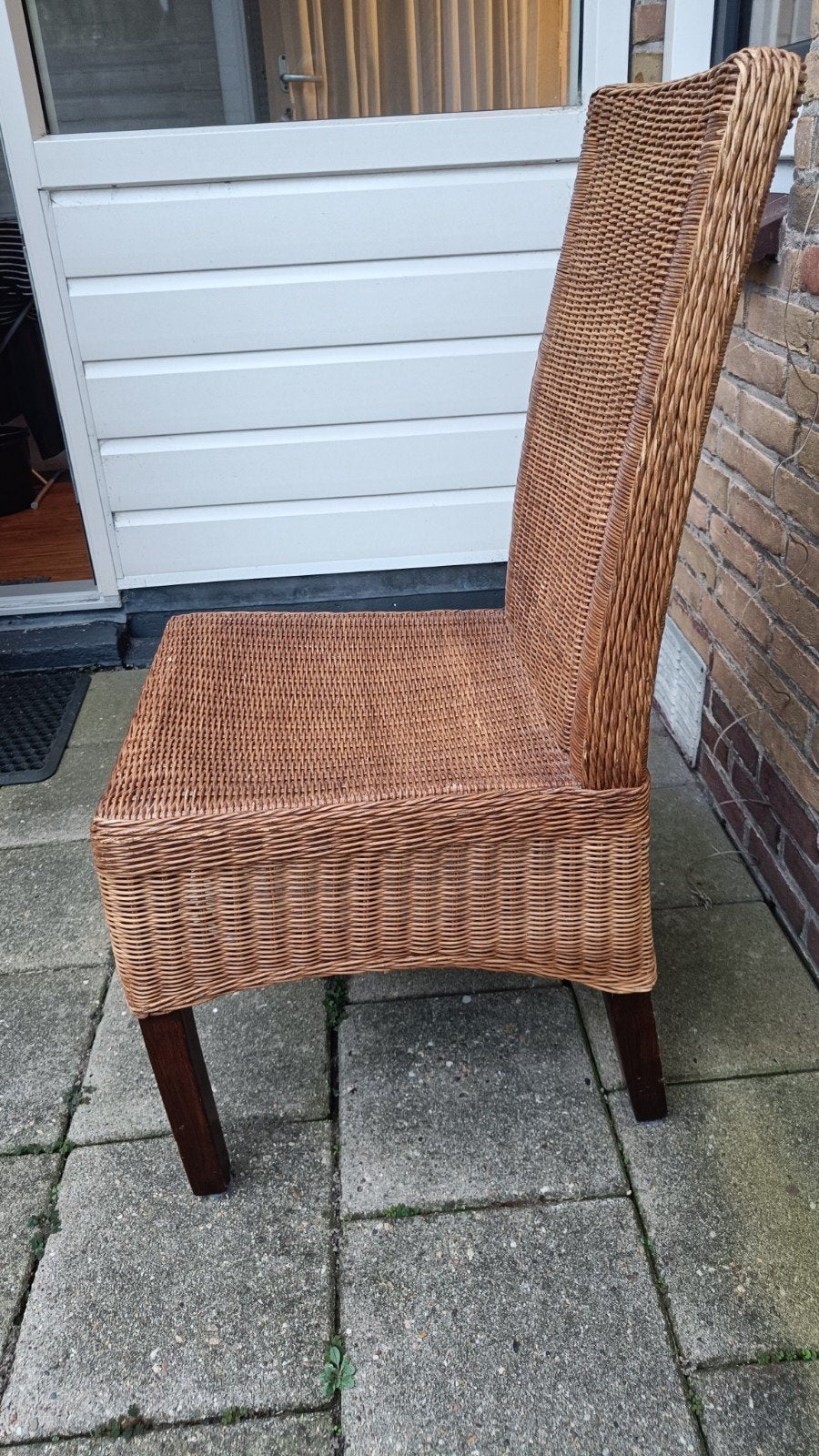 4 rieten eethoek stoelen - gebruikt maar degelijk. GRATIS., Huis en Inrichting, Ophalen, Gebruikt, Bruin