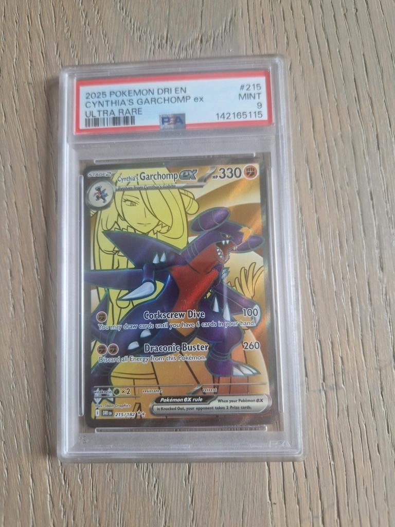 Cynthia's Garchomp ex PSA 9 MINT Pokémon kaart, Ophalen of Verzenden, Zo goed als nieuw, Losse kaart