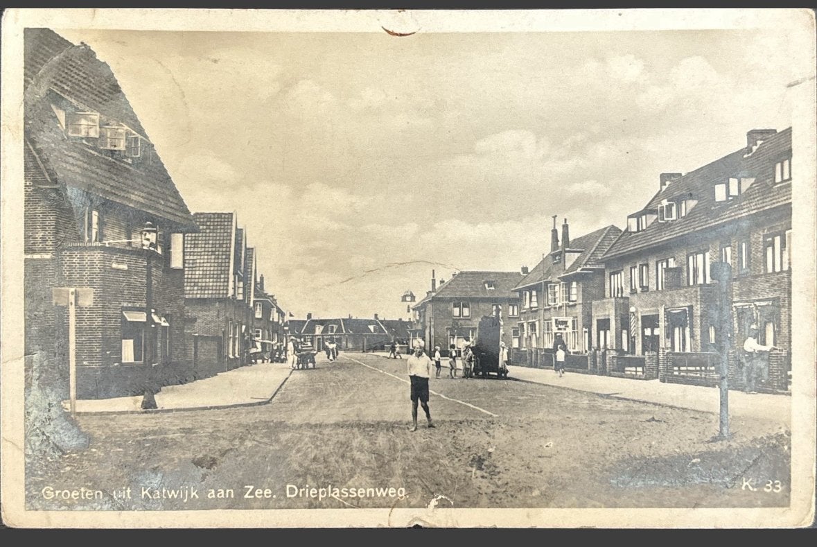 Katwijk aan Zee, Drieplassenweg (echte foto), Verzenden, 1940 tot 1960, Gelopen, Zuid-Holland