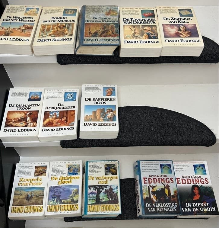David Eddings Fantasy Boeken Collectie - Diverse Series, Boeken, Ophalen of Verzenden, Gelezen
