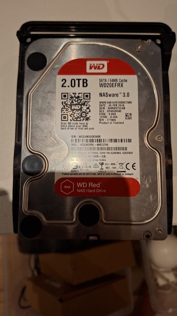 Western Digital WD Red 2TB NAS HDD – 2 stuks, Intern, Server, Zo goed als nieuw, 2 Terrabyte