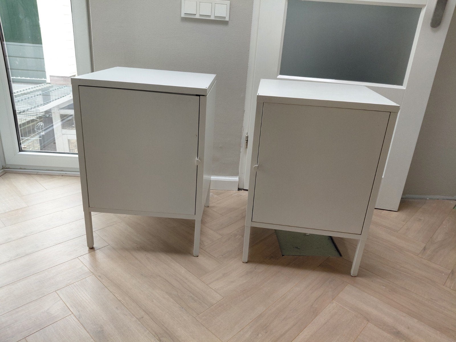 Twee Gebruikte Kastjes - 67x45x45 cm - Goede Staat, Ophalen, Gebruikt