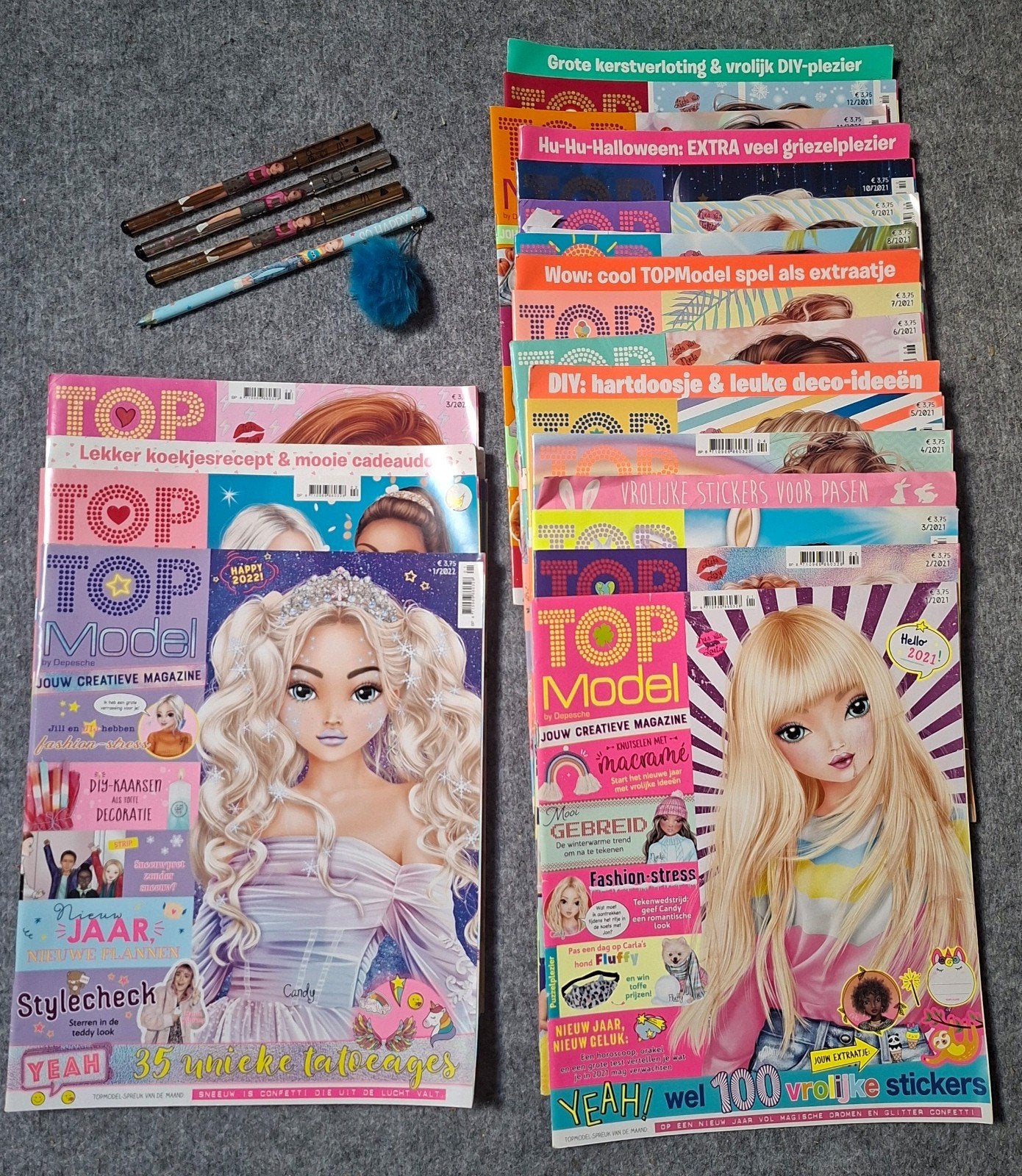 Topmodel tijdschriften 2021 2022, Boeken, Ophalen of Verzenden, Gelezen