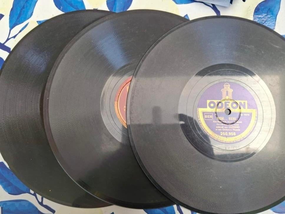 3 Gebruikte 78 Toeren Platen van Bakeliet - Zie Foto's, Ophalen of Verzenden, Voor 1960, Gebruikt, 10 inch