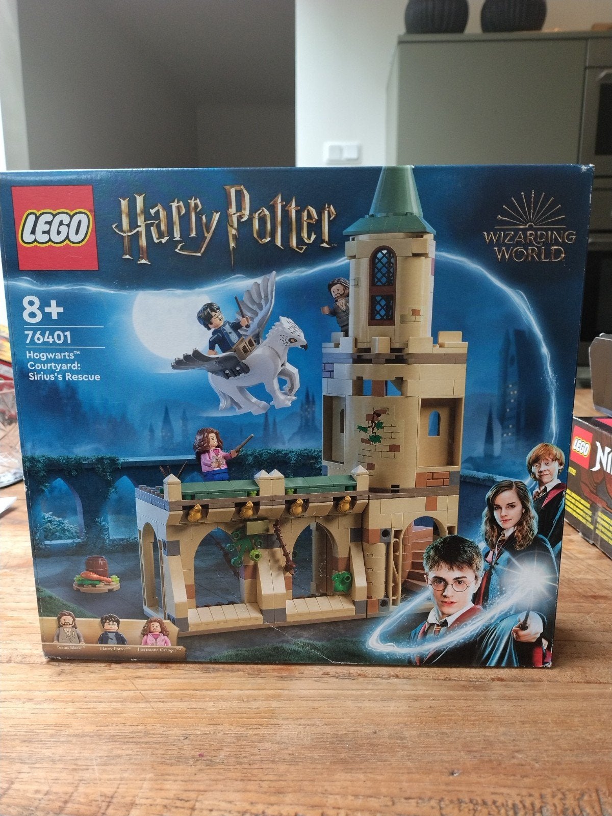 LEGO Harry Potter 76401 Zweinstein Binnenplaats, Ophalen of Verzenden, Zo goed als nieuw, Compleet