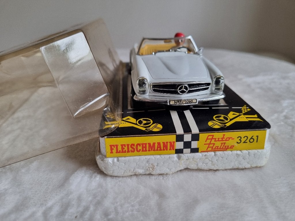 Fleischmann 3261 Mercedes 280 SL wit, NIEUW met OVP., Verzenden, Nieuw, Elektrisch, Fleischmann