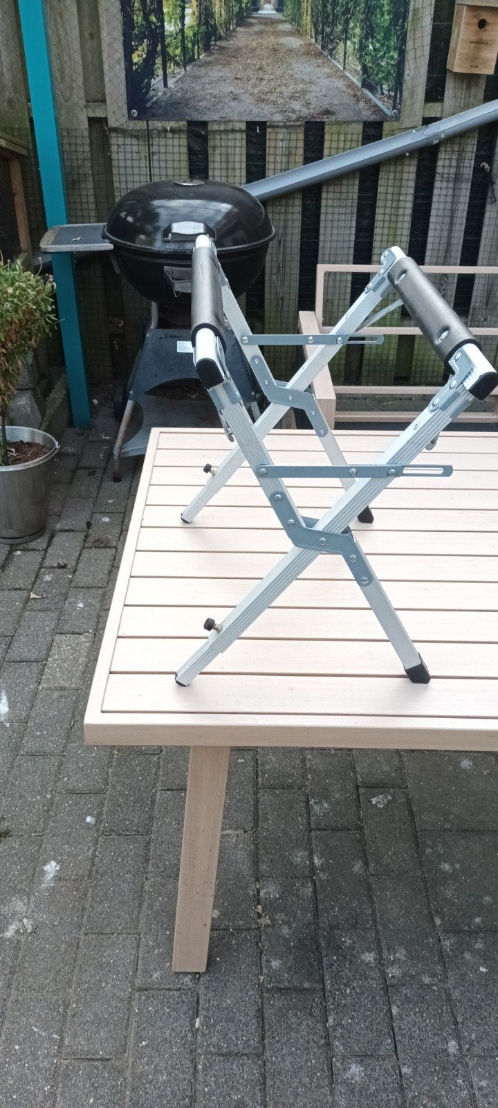 Opvouwbaar onderstel voor tafel of werkbank, Ophalen of Verzenden, Gebruikt, Onbekend