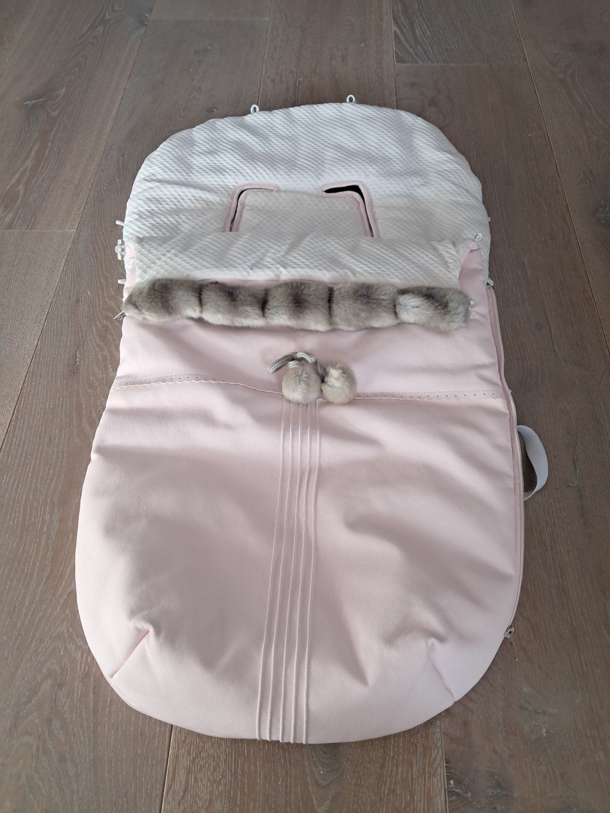 wagenzak hoes is zéér zeer zeer zeer mooi splinternieuw, Kinderen en Baby's, Ophalen of Verzenden, Zo goed als nieuw, Overige typen
