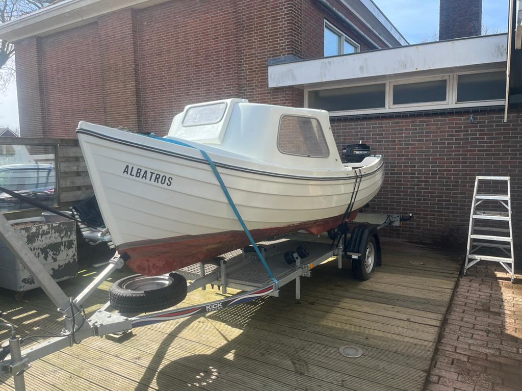Boot, inclusief trailer en motor 10 pk, Ophalen, Gebruikt, Buitenboordmotor, Minder dan 70 pk