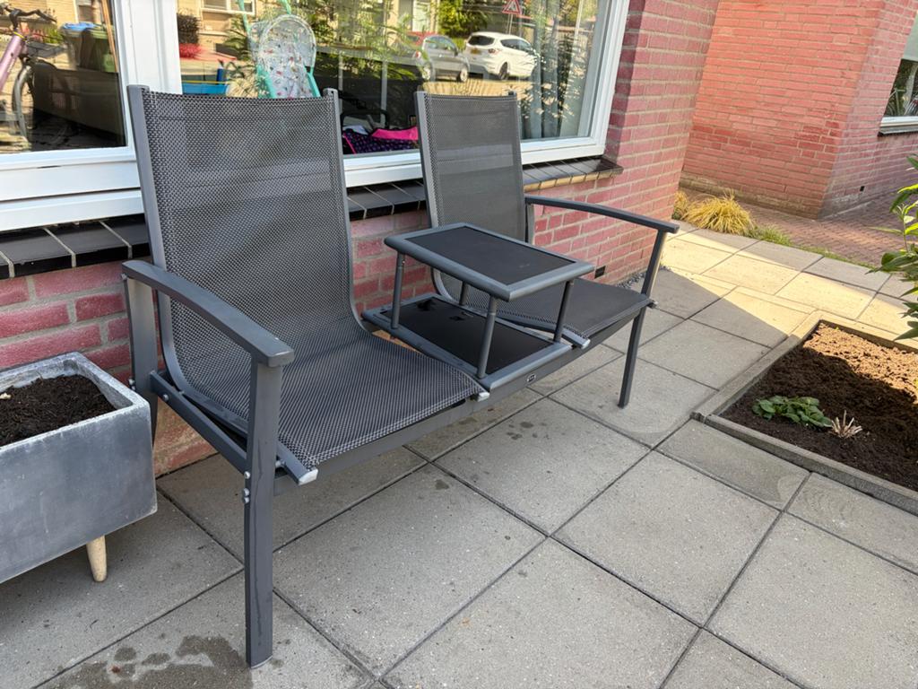Tete a tete - Tuinbank met tafeltje - Grijs aluminium, Tuin en Terras, Tuinbanken, Gebruikt, Aluminium, Ophalen