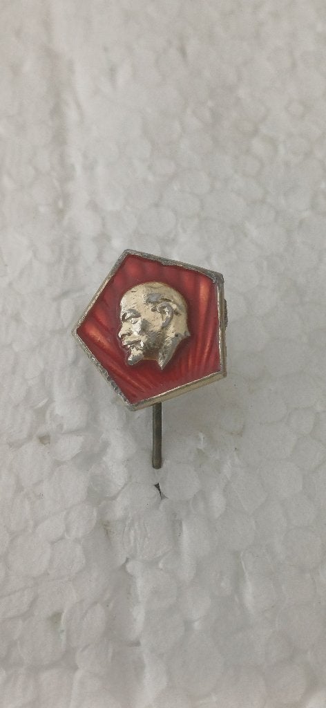 Lenin 1e premier Sovjet Unie revolutionair, Verzamelen, Speldjes, Pins en Buttons, Ophalen of Verzenden, Zo goed als nieuw, Overige onderwerpen