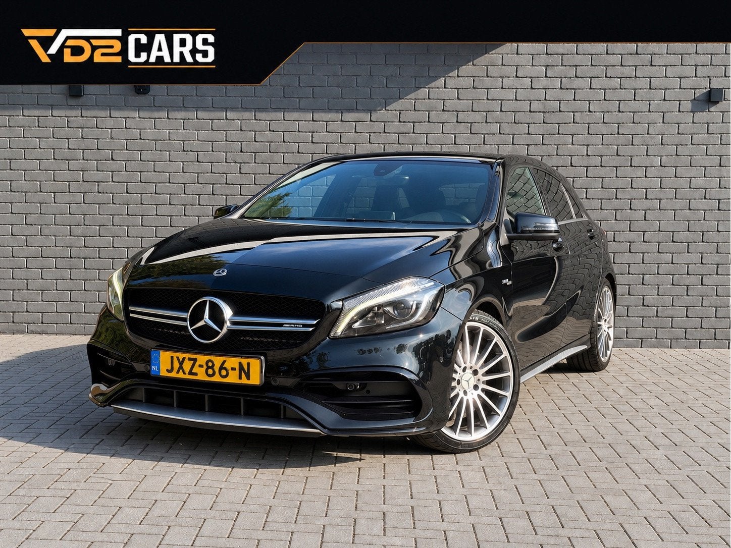 Mercedes-Benz A-klasse AMG 45 4MATIC|Pano|Carplay|H&K|, Auto's, Automaat, Gebruikt, Euro 6, 4 cilinders