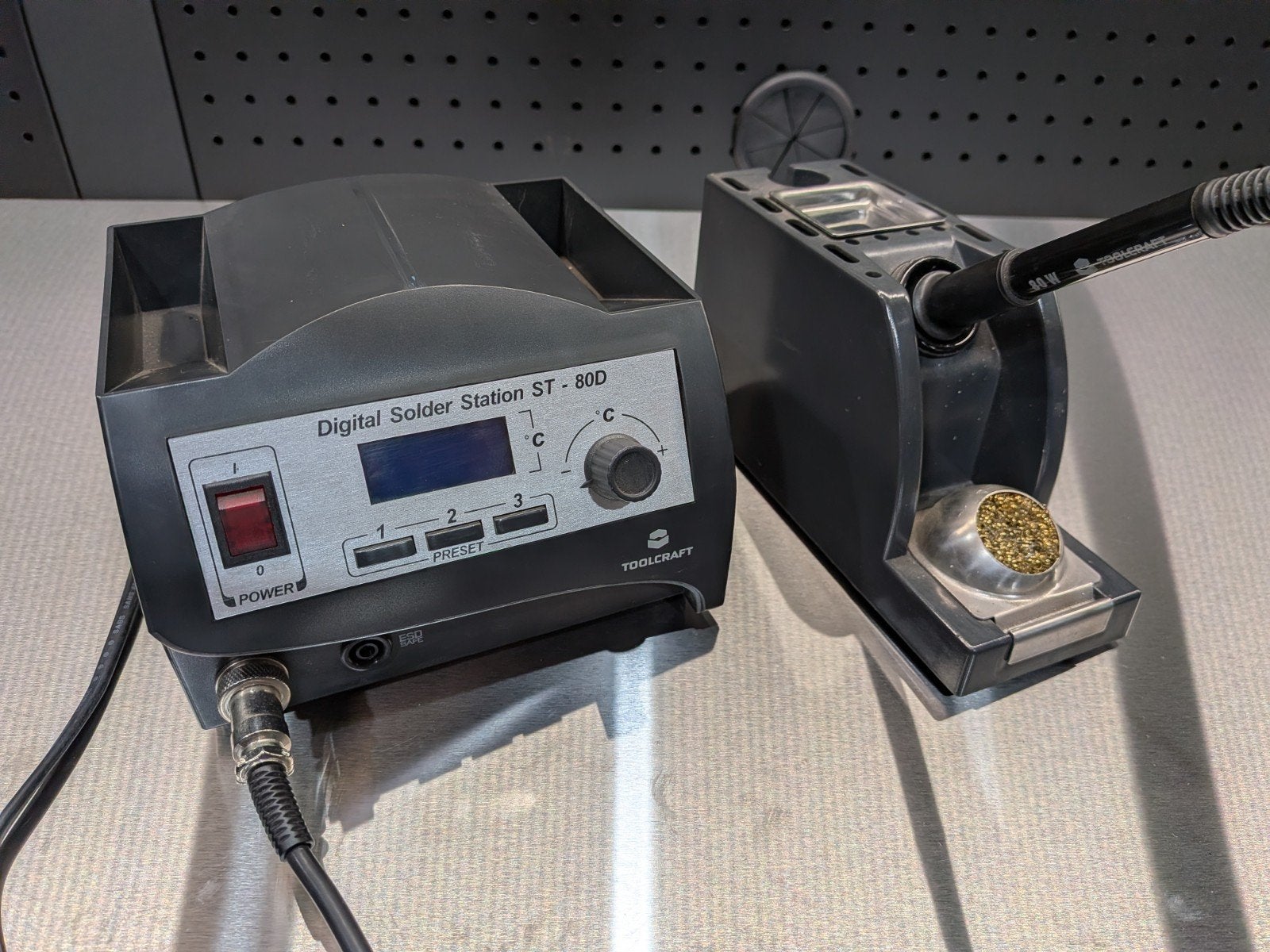Digitaal soldeer station ST-80 D, Ophalen of Verzenden, Zo goed als nieuw