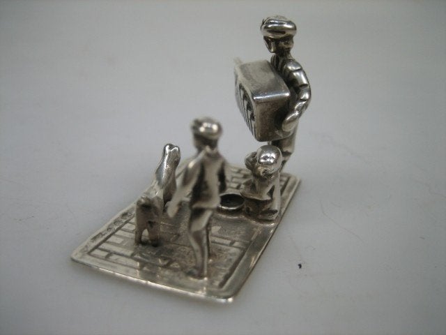 Zilver Hollands miniatuur Man met Aapje en Hond 1983, Verzenden, Zilver