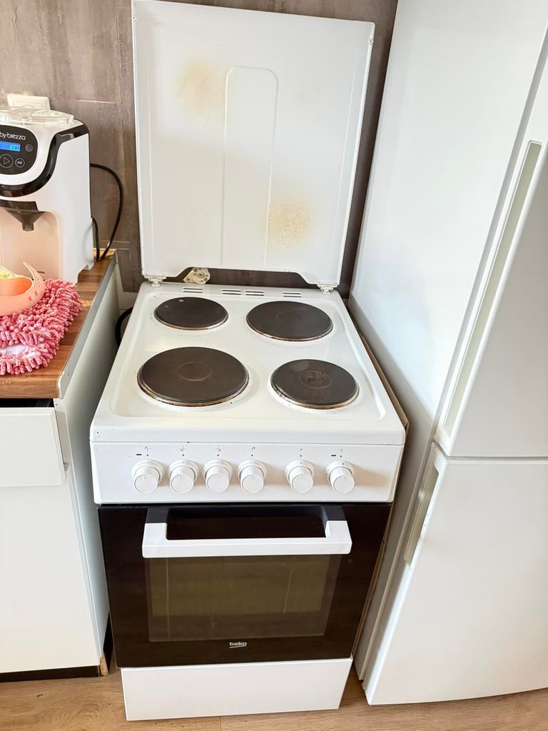 Elektrische fornuis met oven, Witgoed en Apparatuur, Gebruikt, Hete lucht, Energieklasse A of zuiniger, 85 tot 90 cm