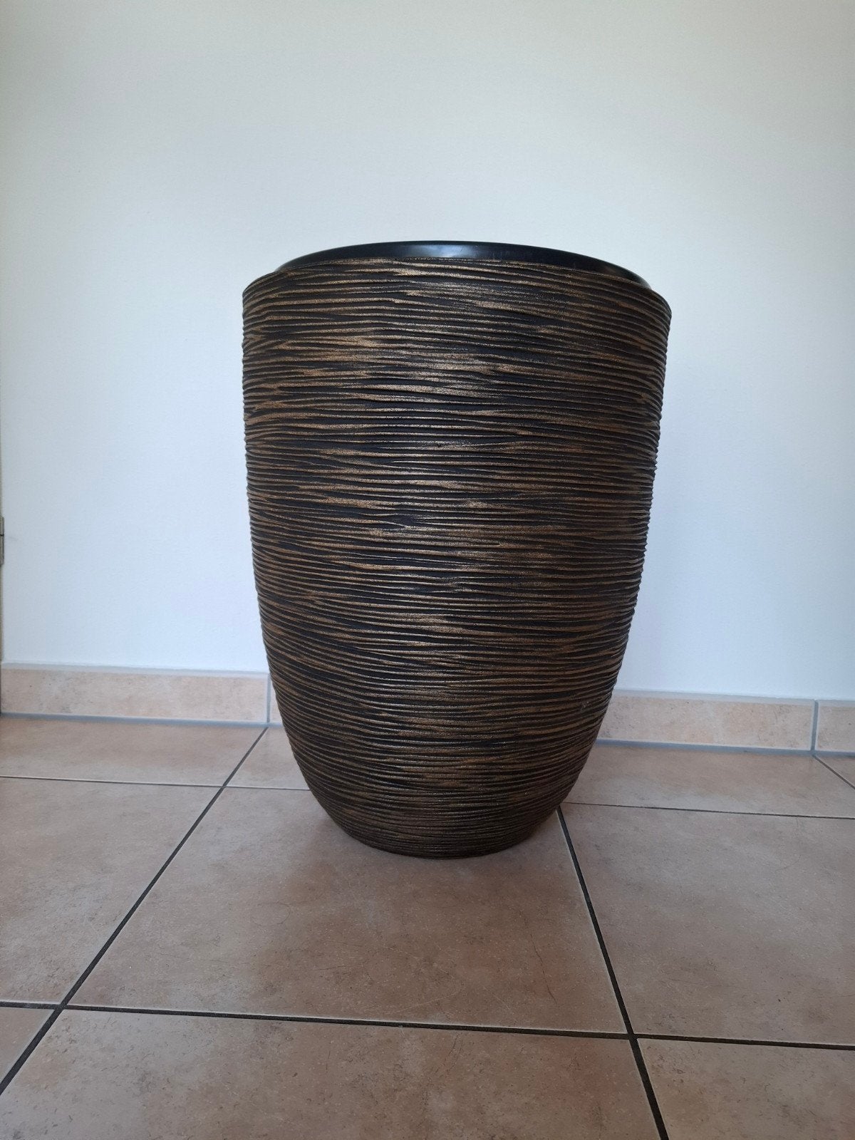 Bloempot Zwart/Goud 60cm - Zo goed als nieuw, Ophalen, Kunststof, 40 cm of meer, Rond