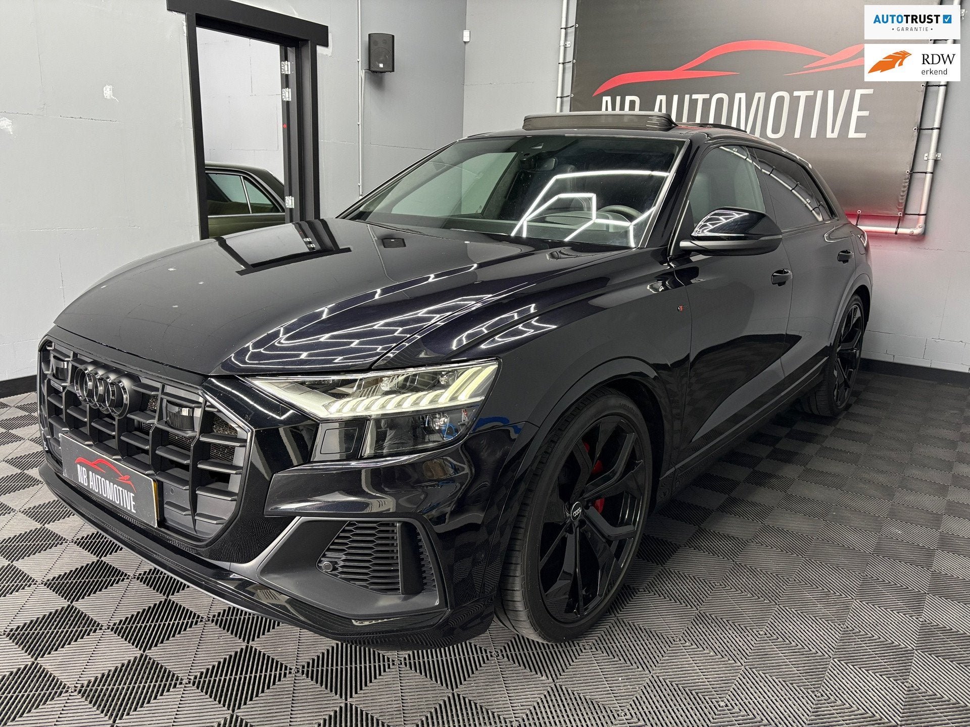 Audi Q8 60 TFSI e quattro Competition, Automaat, 14 kWh, Gebruikt, 2995 cc