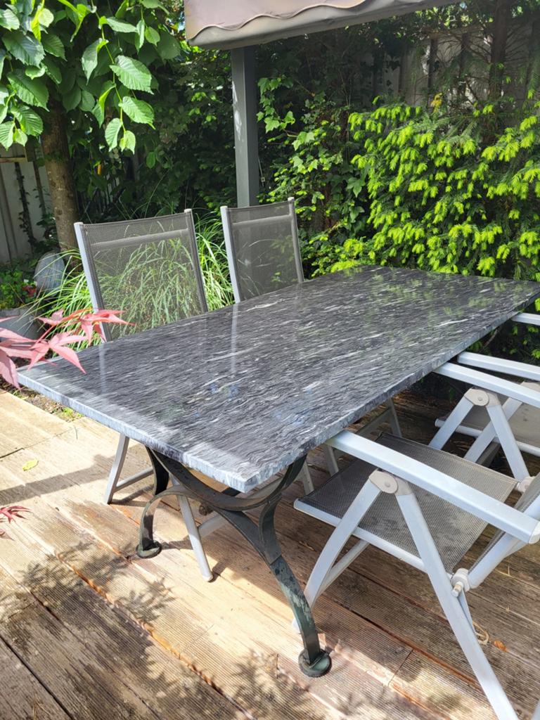 Natuursteen tuintafel met 4 stoelen, Ophalen of Verzenden, Gebruikt, Rechthoekig, Overige materialen