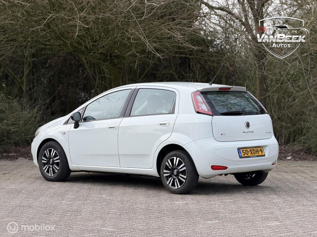 Fiat Punto Evo 0.9 TwinAir Lounge Apk Airco Nap, Voorwielaandrijving, Euro 5, 86 pk, Gebruikt
